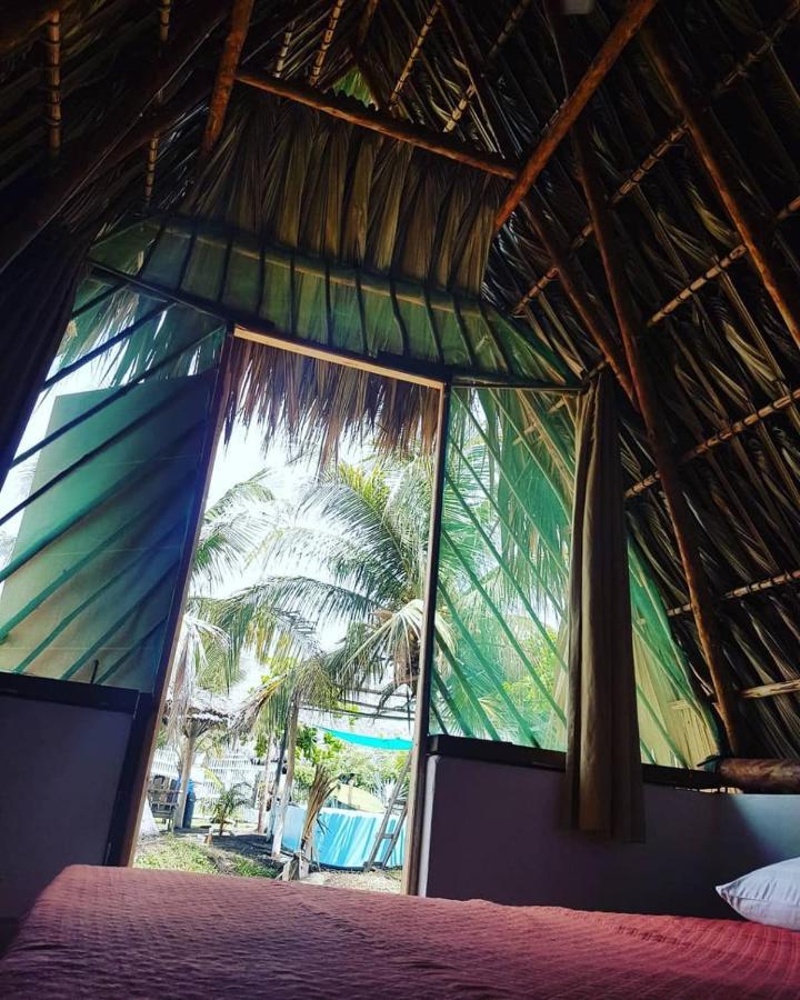 エスクィントラ Mi Casa En La Playa Bed & Breakfast エクステリア 写真
